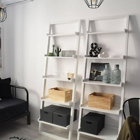 2 Bdr / Cozy Ap Near Old Town Apartman Bukarest Kültér fotó