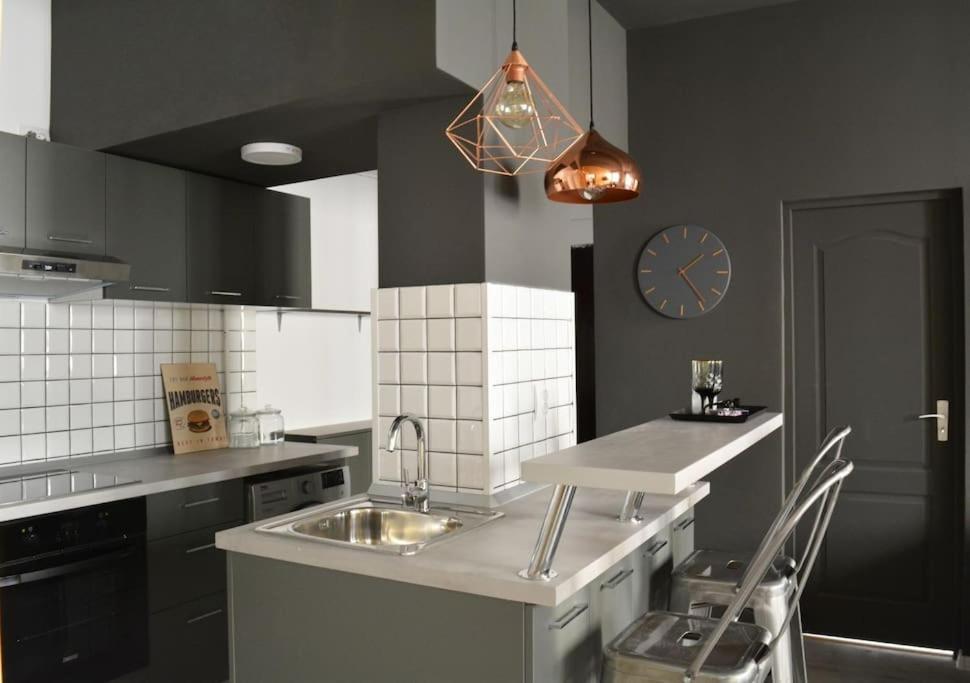 2 Bdr / Cozy Ap Near Old Town Apartman Bukarest Kültér fotó